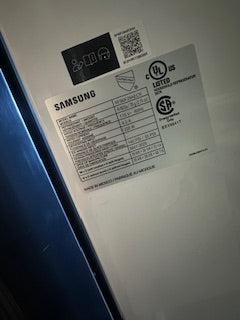 Bespoke 29 cu. ft. 4-Door French Door Refrigerator with AI Family Hub™+ & AI Vision Inside™ in Charcoal Glass and Stainless Steel